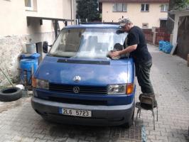 Výměna čelního skla transportér